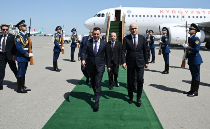  Kirgisischer Präsident besucht Aserbaidschan 